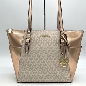 Michael Kors Charlotte Large Tote Bag